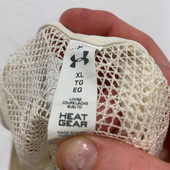 Under Armour women’s crop shirt - Picture 3 of 3